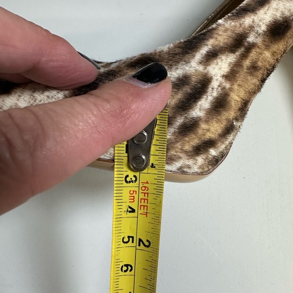 CASADEI featured in VOGUE calf hair Leopard pump heels gold sz 8.5 - Picture 5 of 9